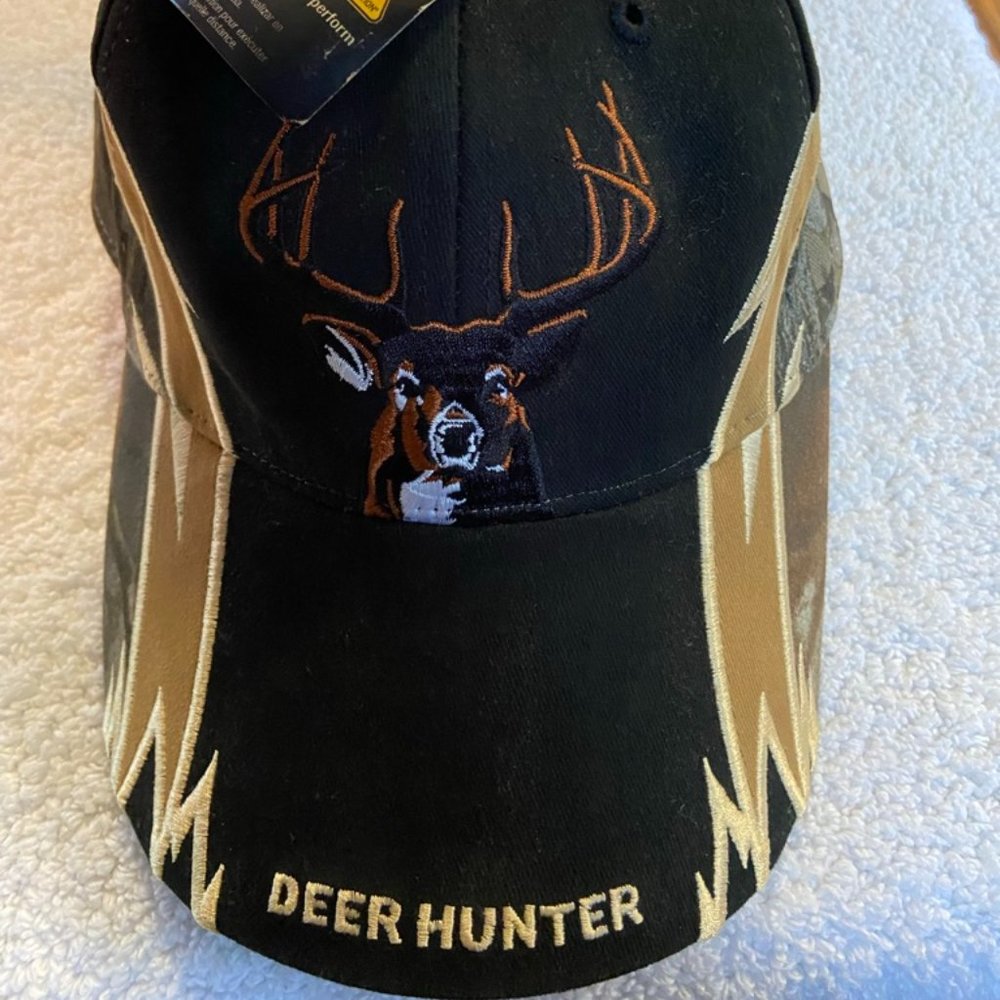 Brand New Real Tree Hardwoods Deer Hunter Hat Cap Dominate The Woods Adjustable